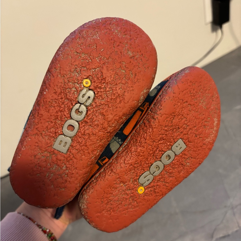 Bogs size 7 - Picture 5 of 5